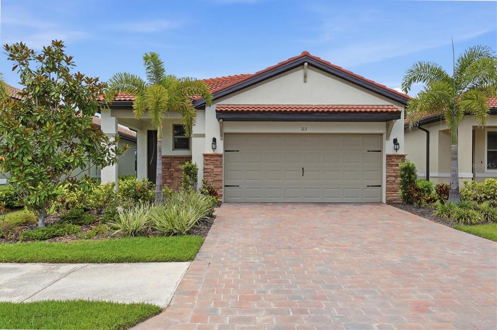 113 MOSCATA WAY