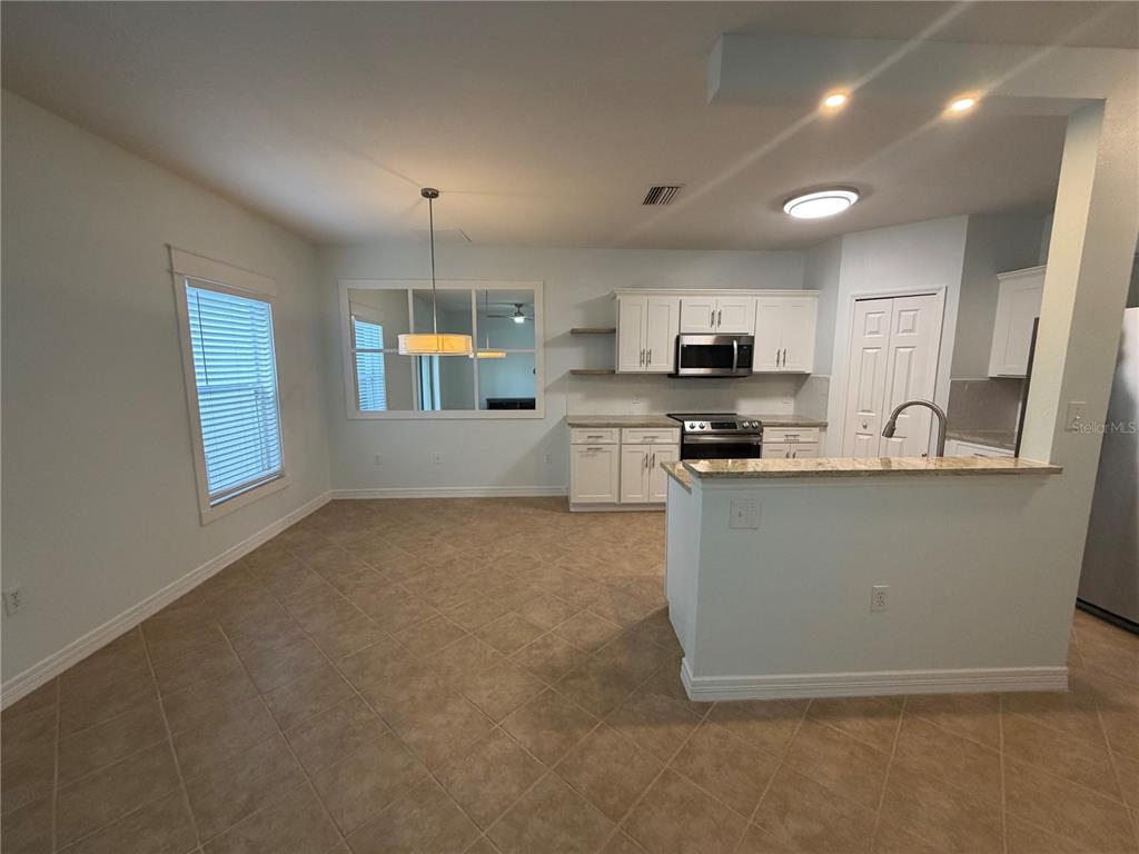 14876 SKIP JACK LOOP, BRADENTON, FL — photo 5 of 30