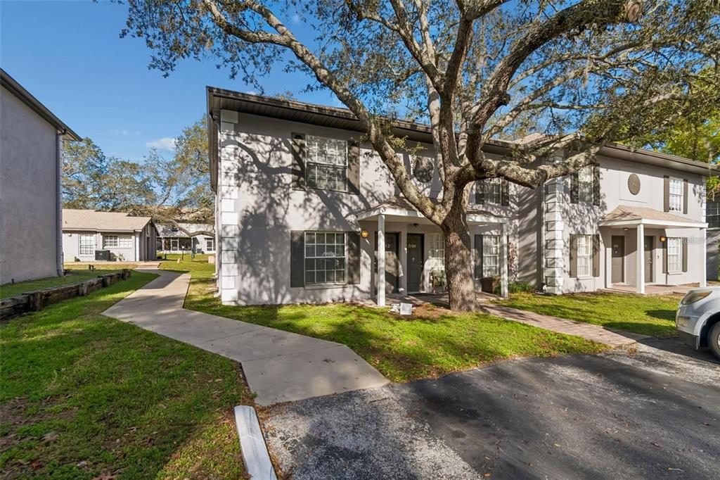 5182 SUNRIDGE PALMS DRIVE UNIT 5182, TAMPA, FL — photo 4 of 30