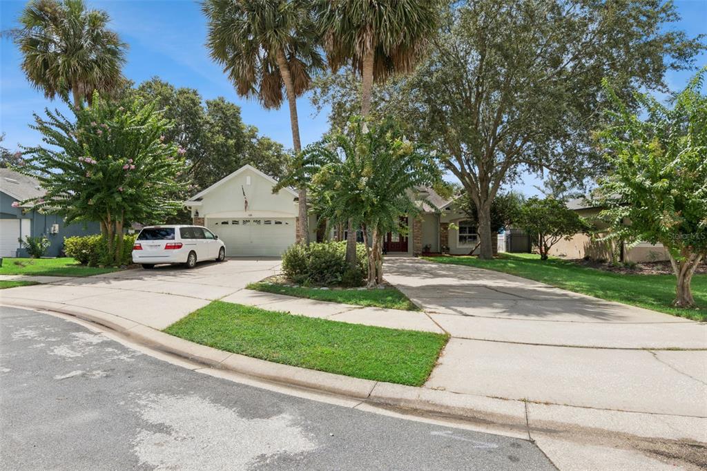 106 OAK HAVEN CIRCLE