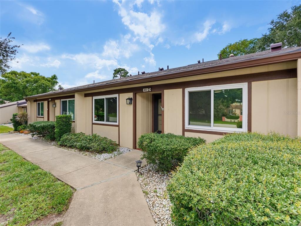 8330 HIGH POINT CIRCLE UNIT 6, PORT RICHEY, FL — photo 2 of 30