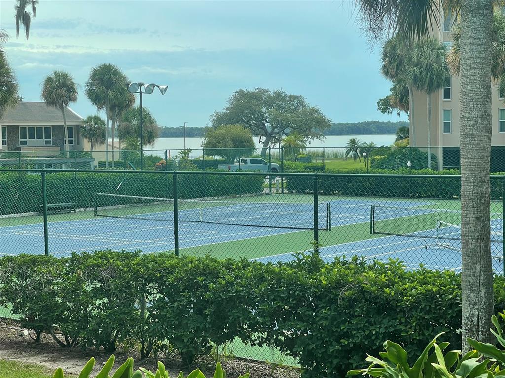90 S HIGHLAND AVENUE UNIT 1, TARPON SPRINGS, FL — photo 2 of 30