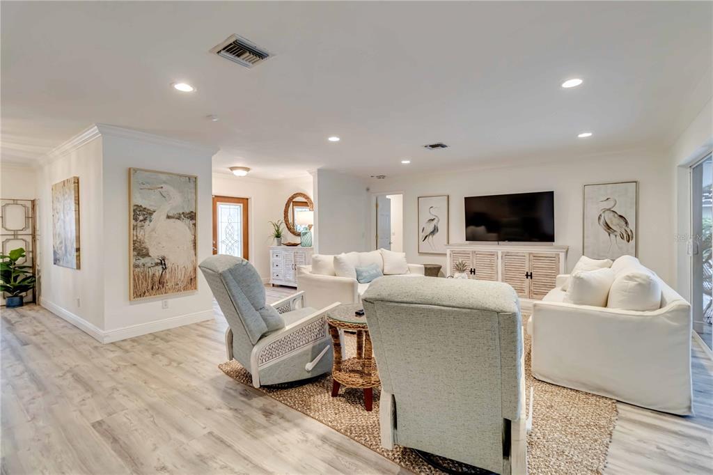 464 YACHT HARBOR DRIVE, OSPREY, FL — photo 4 of 30