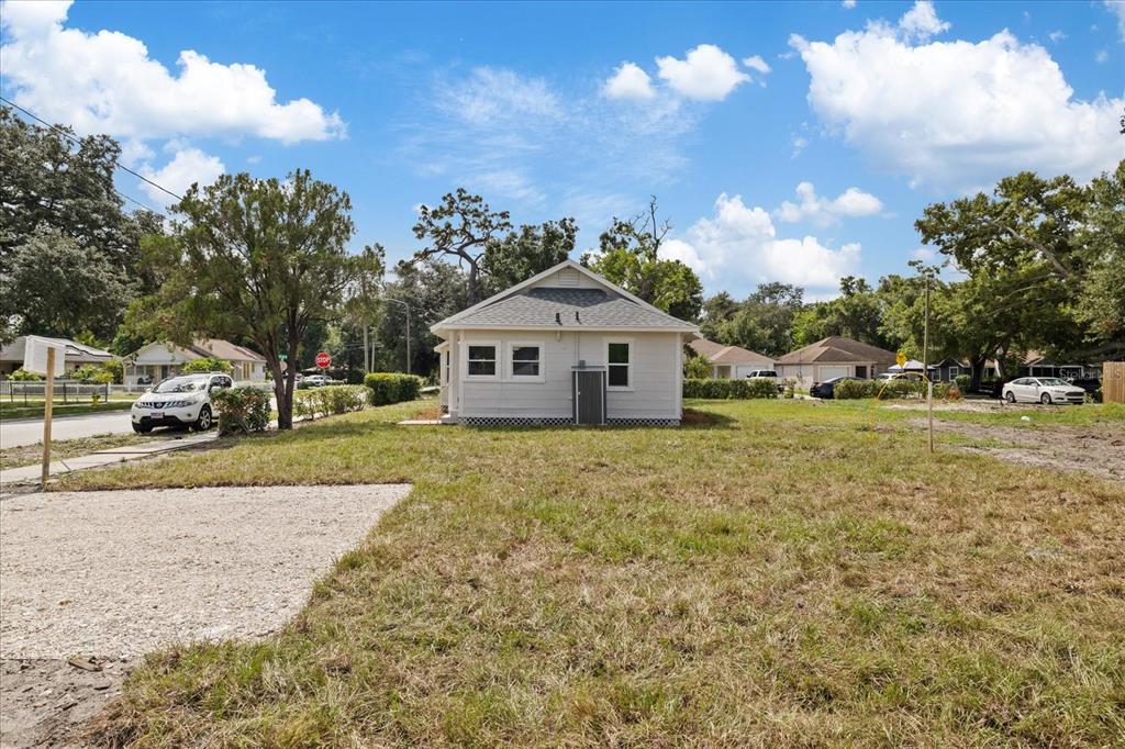 3501 17TH AVENUE S, ST PETERSBURG, FL — photo 3 of 26