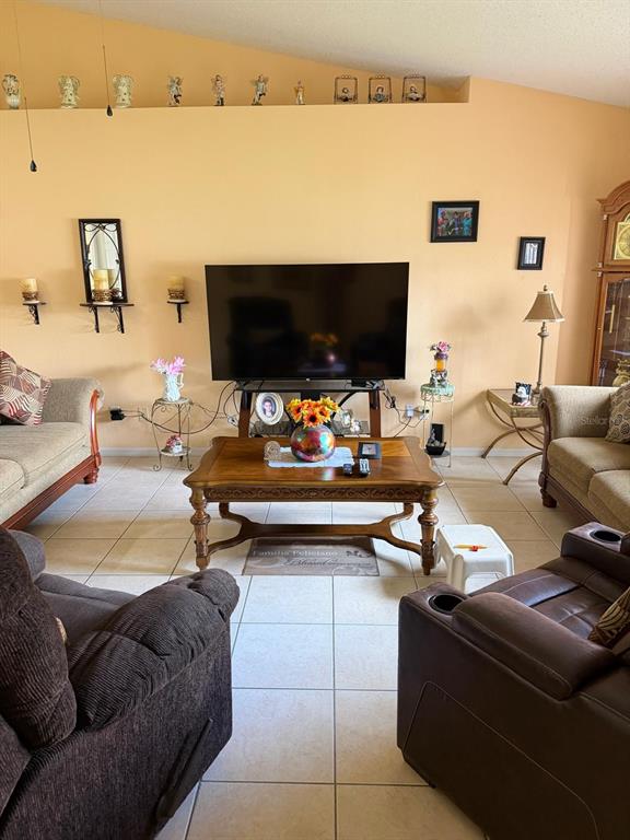 518 GULL DRIVE, POINCIANA, FL — photo 5 of 27