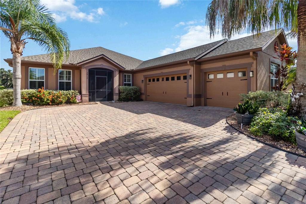 2812 AUTUMN BREEZE WAY