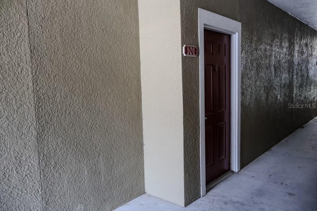 8137 CLAIRE ANN DRIVE UNIT 101, ORLANDO, FL — photo 2 of 15