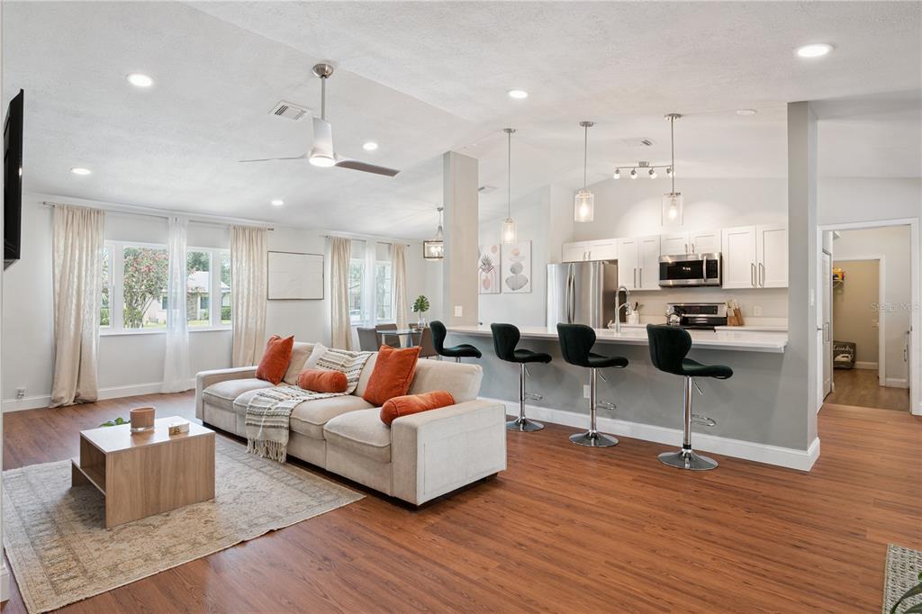 8714 HILL PINE ROAD, ORLANDO, FL — photo 4 of 55