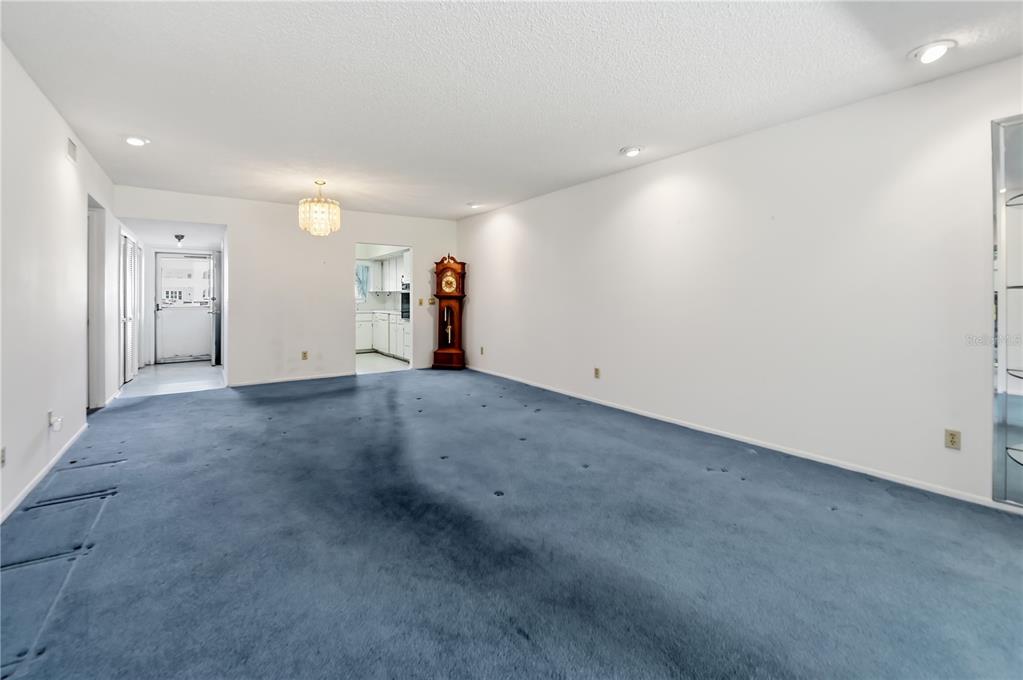 2255 PHILIPPINE DRIVE UNIT 19, CLEARWATER, FL — photo 3 of 30