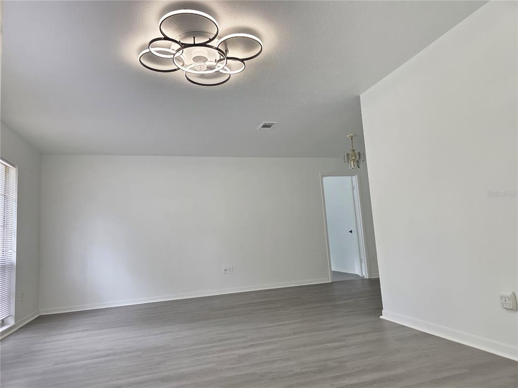 2912 NW 48TH AVE, GAINESVILLE, FL — photo 5 of 30