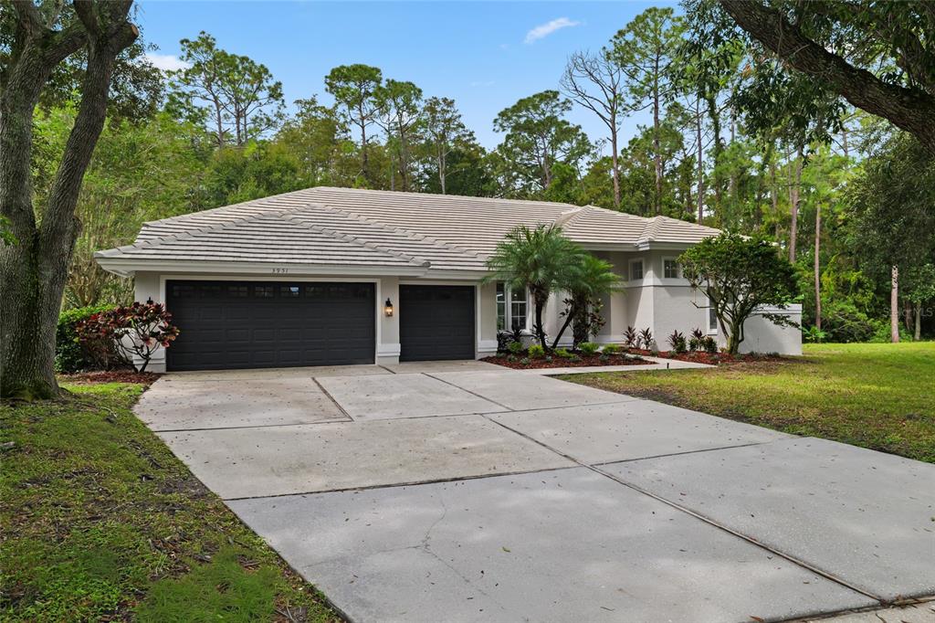 3951 BRIGHTSIDE LANE