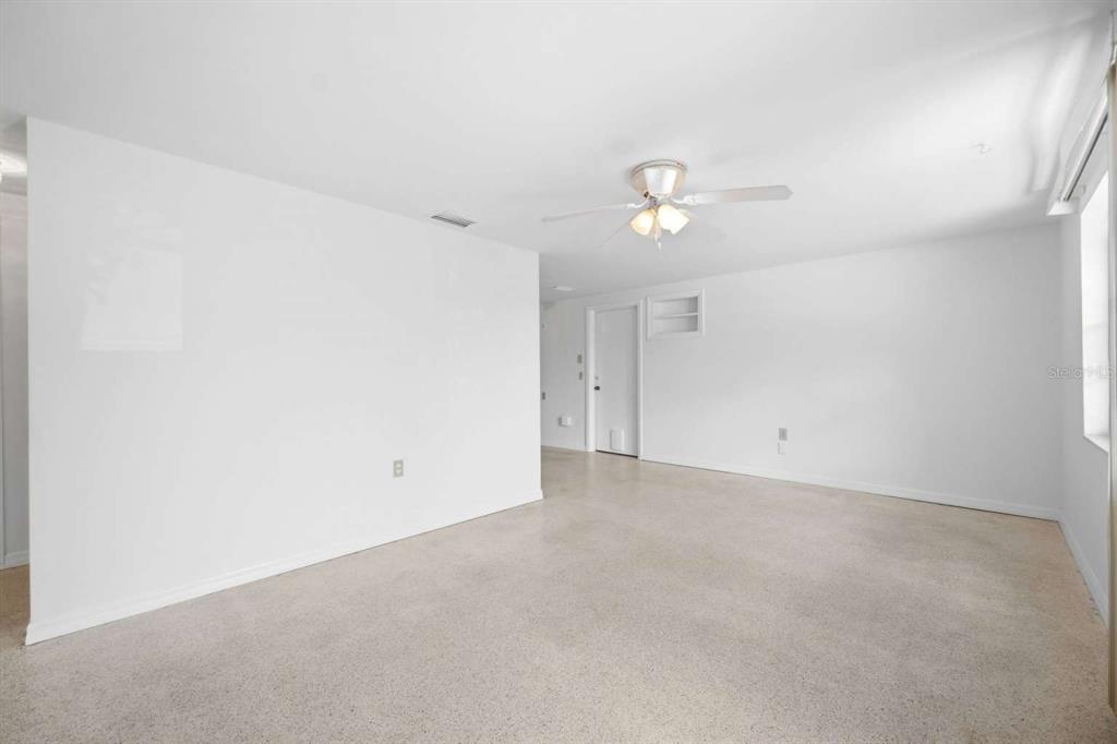 4428 TERRY LOOP, NEW PORT RICHEY, FL — photo 4 of 20
