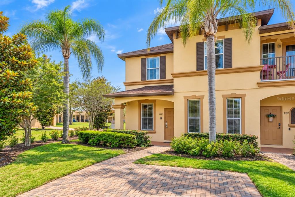 2205 CALABRIA AVENUE, DAVENPORT, FL — photo 2 of 30