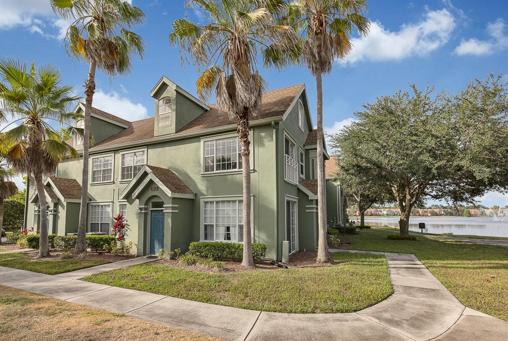 9414 LAKE CHASE ISLAND WAY UNIT 9414, TAMPA, FL — photo 4 of 30