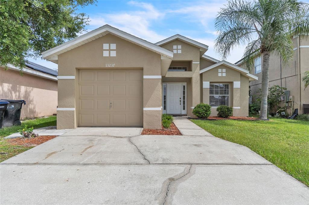 13237 GREENPOINTE DRIVE