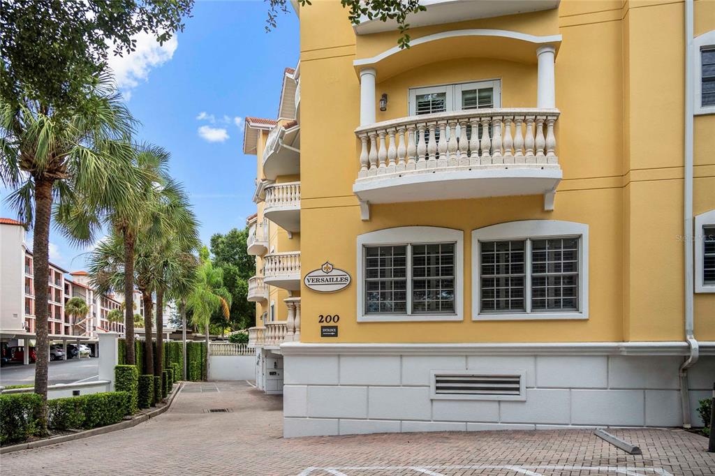 200 S INTERLACHEN AVENUE UNIT 350, WINTER PARK, FL — photo 3 of 30