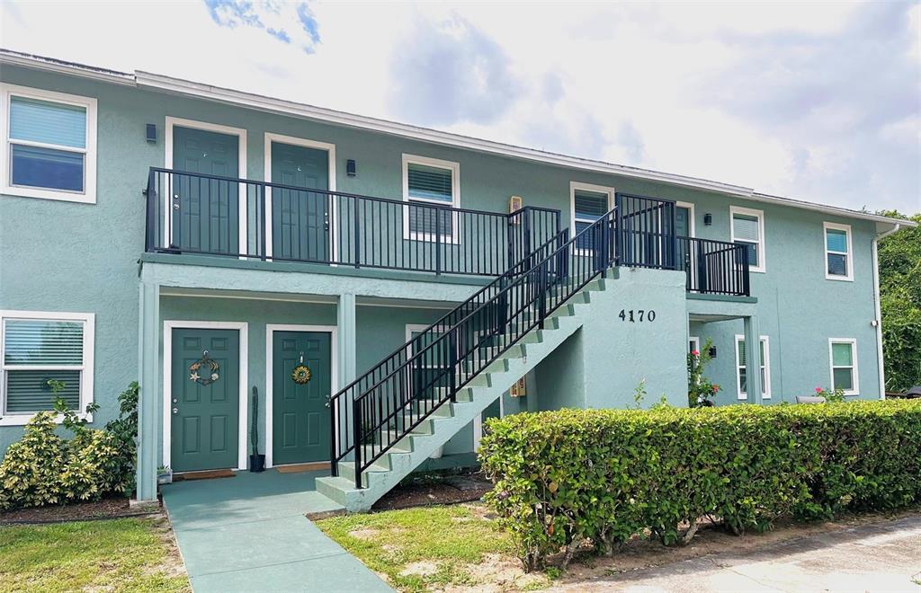 4170 BARNA AVENUE UNIT E, TITUSVILLE, FL — photo 3 of 8