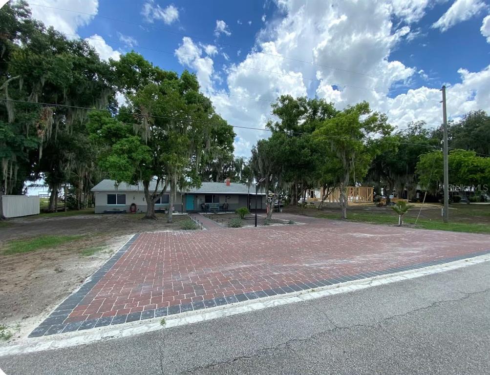 1409 N LAKE REEDY BOULEVARD, FROSTPROOF, FL — photo 4 of 26