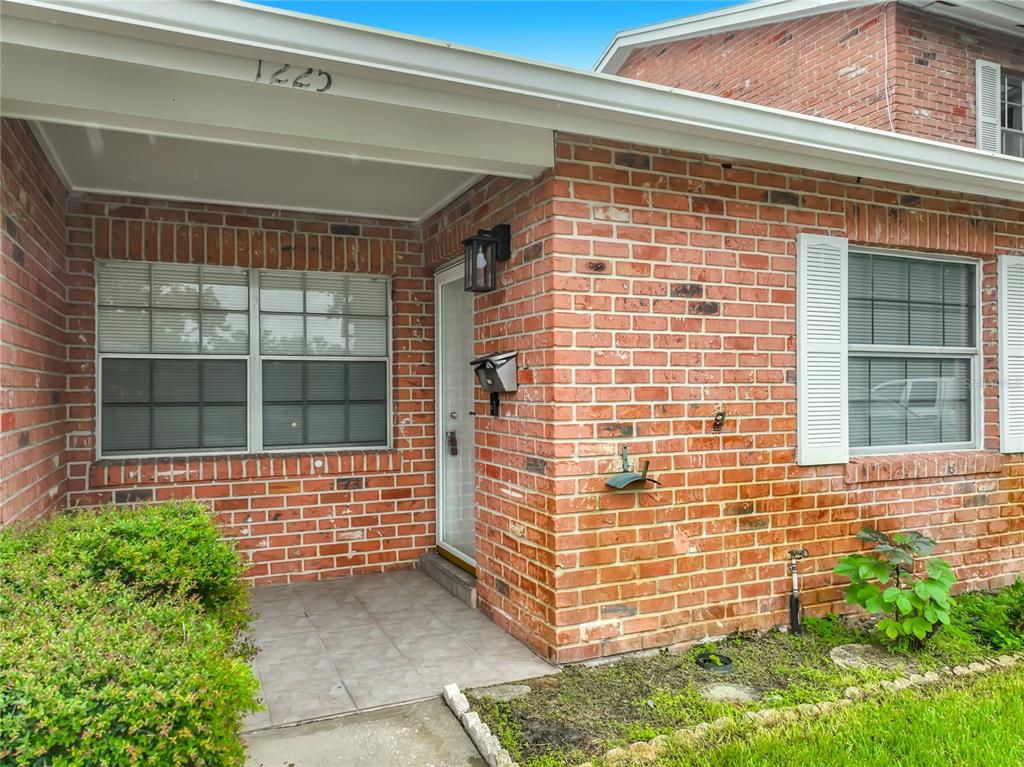 1225 CARRIAGE LANE UNIT 1, ORLANDO, FL — photo 4 of 32