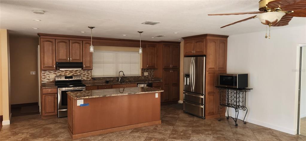 356 CROTON DRIVE, MAITLAND, FL — photo 3 of 23