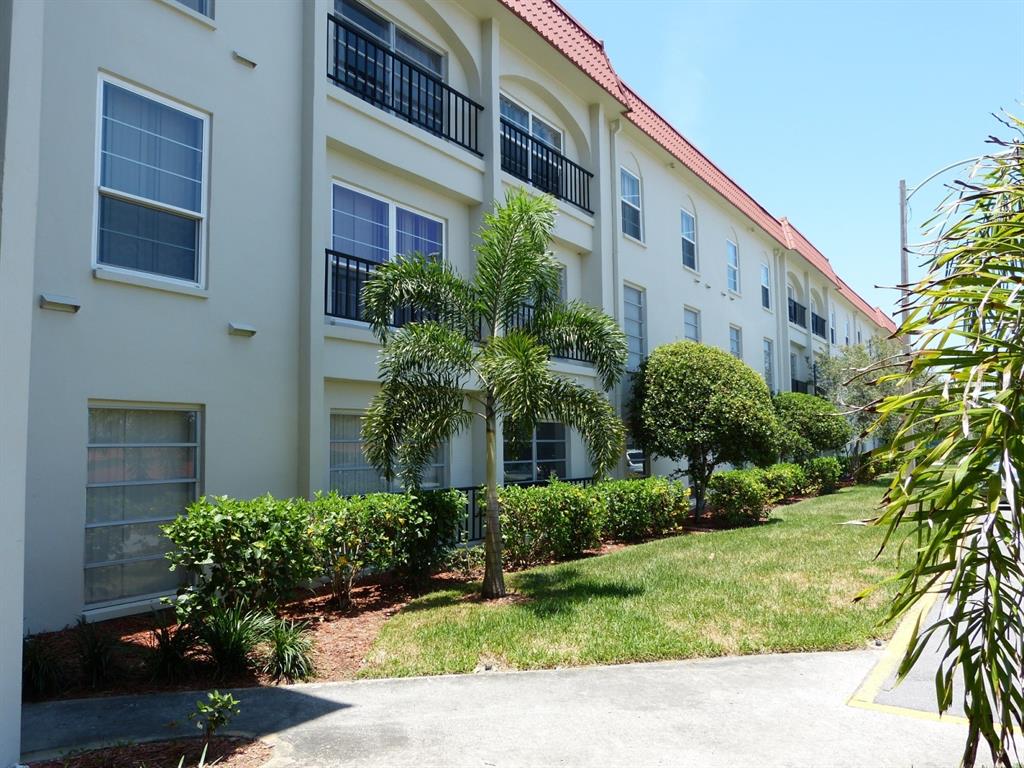 2700 BAYSHORE BOULEVARD UNIT 2205