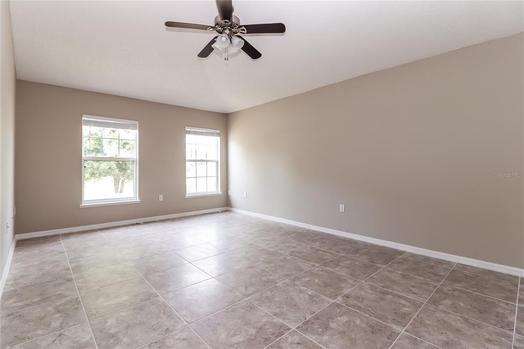 927 CAMBRIDGE COURT, KISSIMMEE, FL — photo 4 of 15