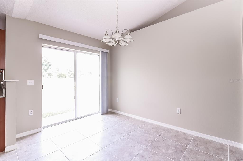 927 CAMBRIDGE COURT, KISSIMMEE, FL — photo 5 of 15