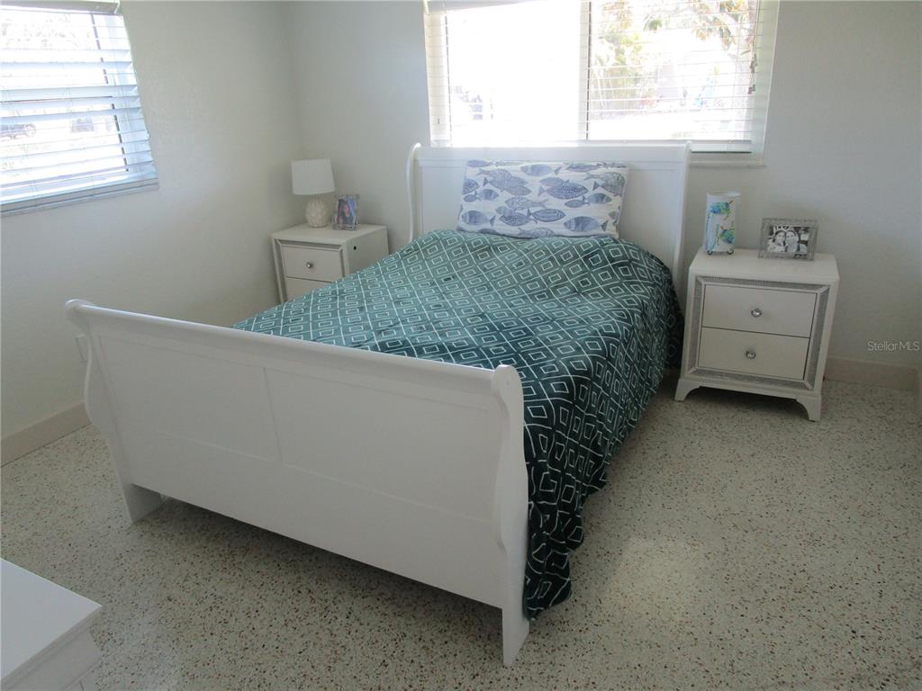 2278 CAROLYN DRIVE, DUNEDIN, FL — photo 3 of 13