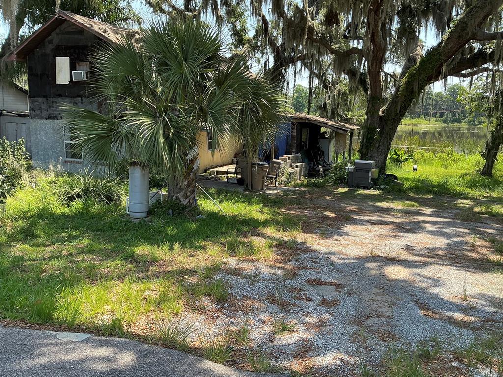 15100 TIMBER VILLAGE ROAD, GROVELAND, FL — photo 2 of 36