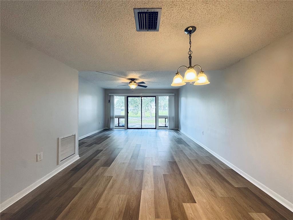 5089 EAGLESMERE DRIVE UNIT D09, ORLANDO, FL — photo 3 of 23