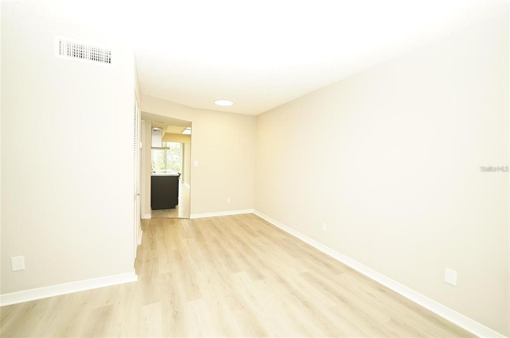 4705 1ST STREET NE UNIT 132, ST PETERSBURG, FL — photo 5 of 30