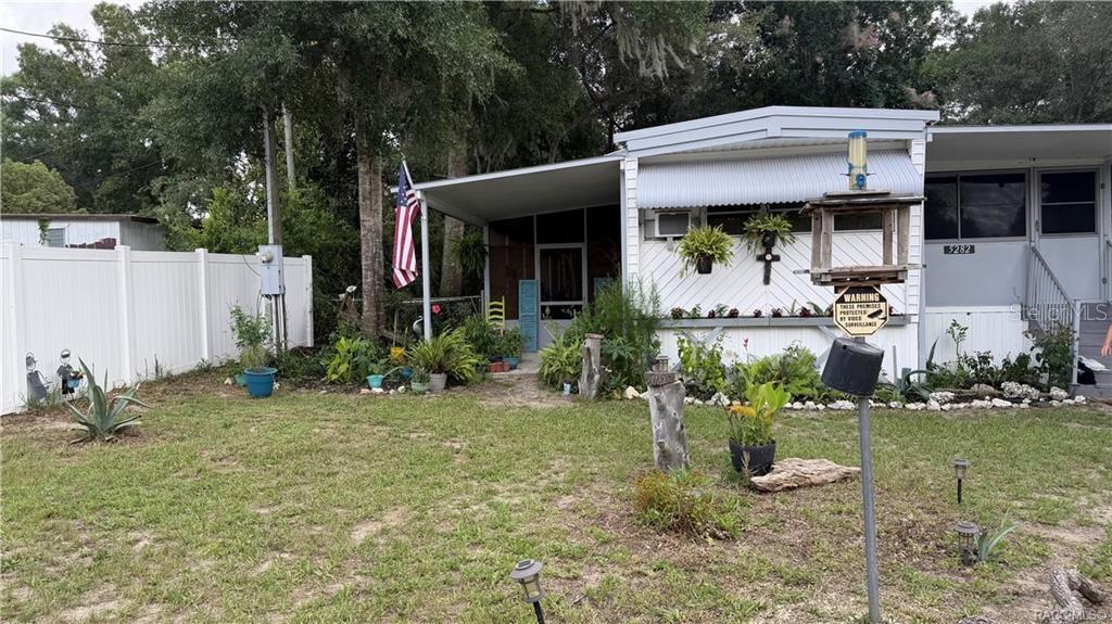 5282 W BLADE LANE