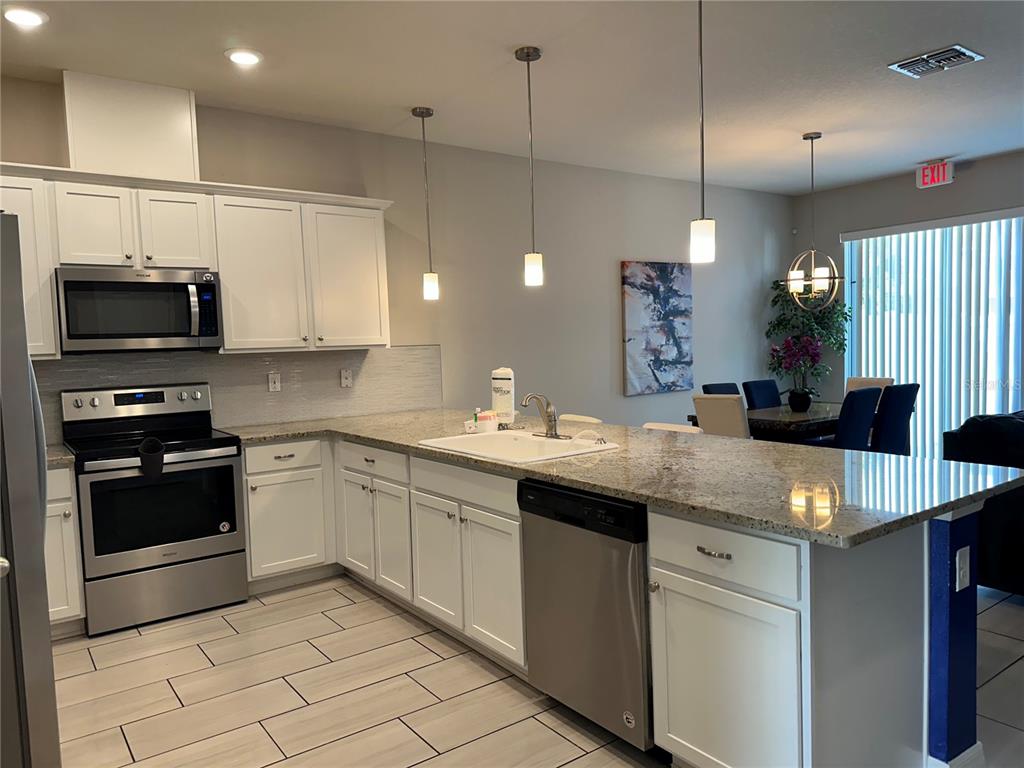 5145 ADELAIDE DRIVE, KISSIMMEE, FL — photo 5 of 15