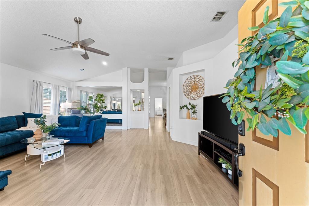 2331 PIEDMONT LAKES BOULEVARD, APOPKA, FL — photo 3 of 30