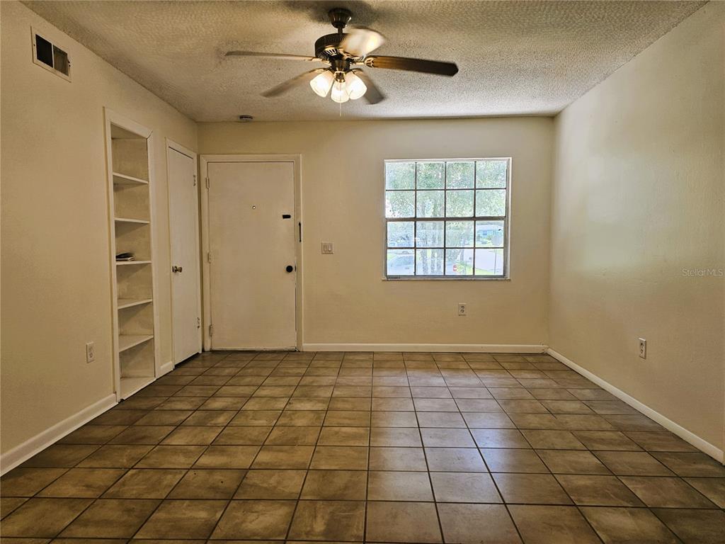 5550 SAINT JOSEPH BOULEVARD, ORLANDO, FL — photo 3 of 27