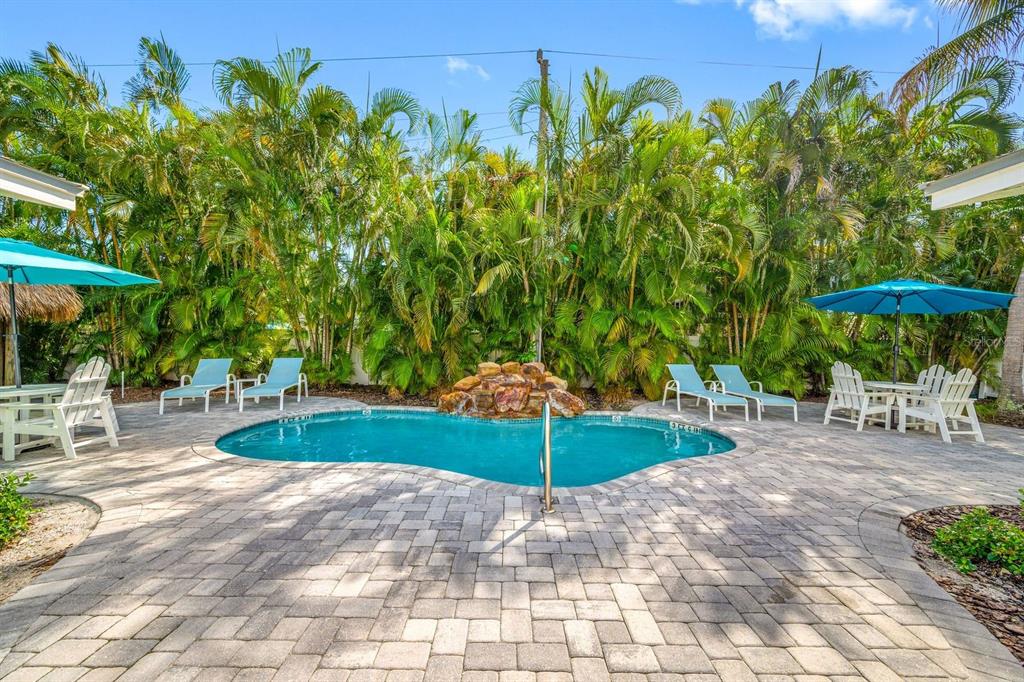 3007 AVENUE E UNIT B, BRADENTON BEACH, FL — photo 3 of 30