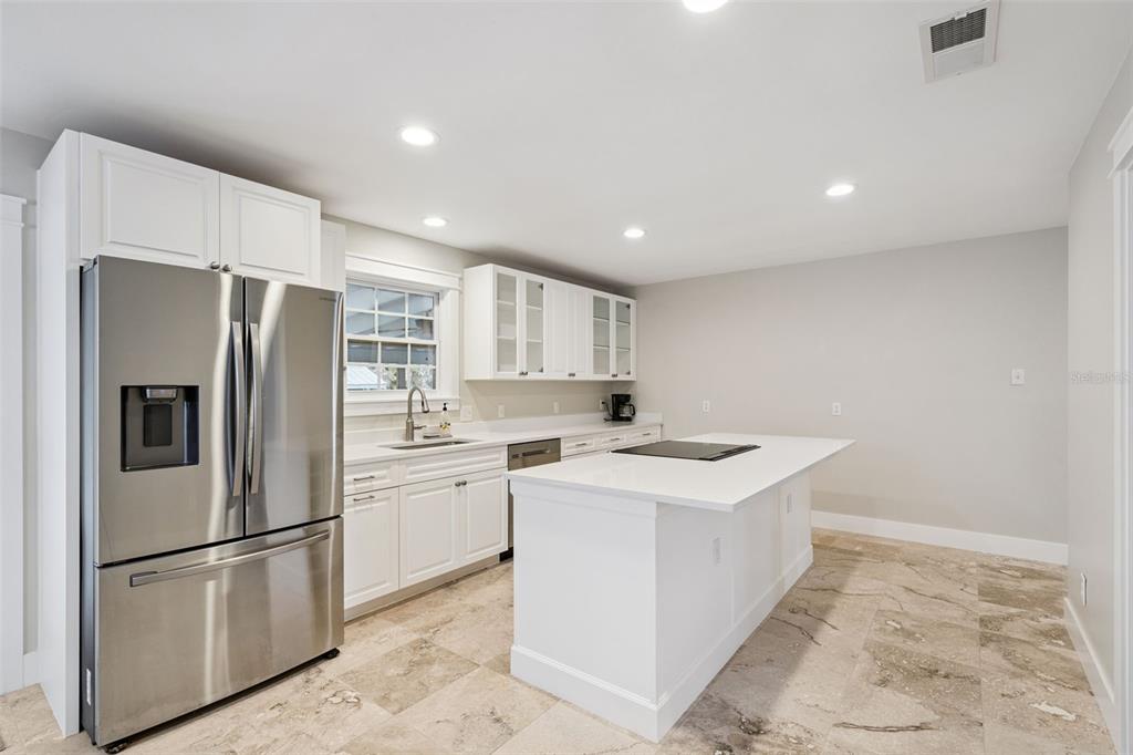14335 FRESNO DRIVE, ORLANDO, FL — photo 3 of 50