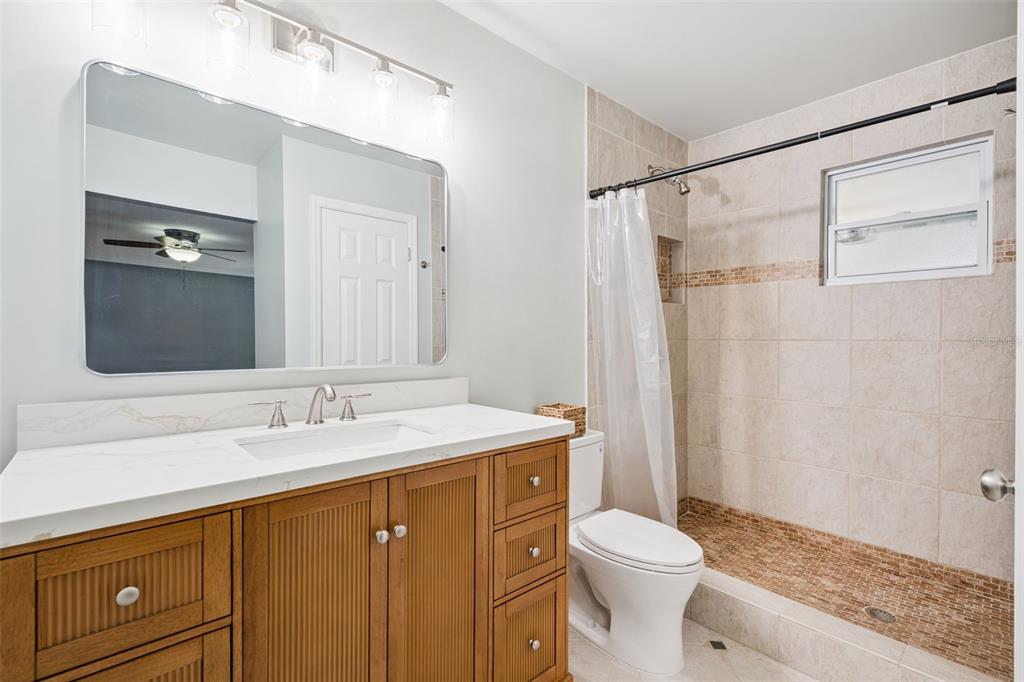 14335 FRESNO DRIVE, ORLANDO, FL — photo 5 of 50