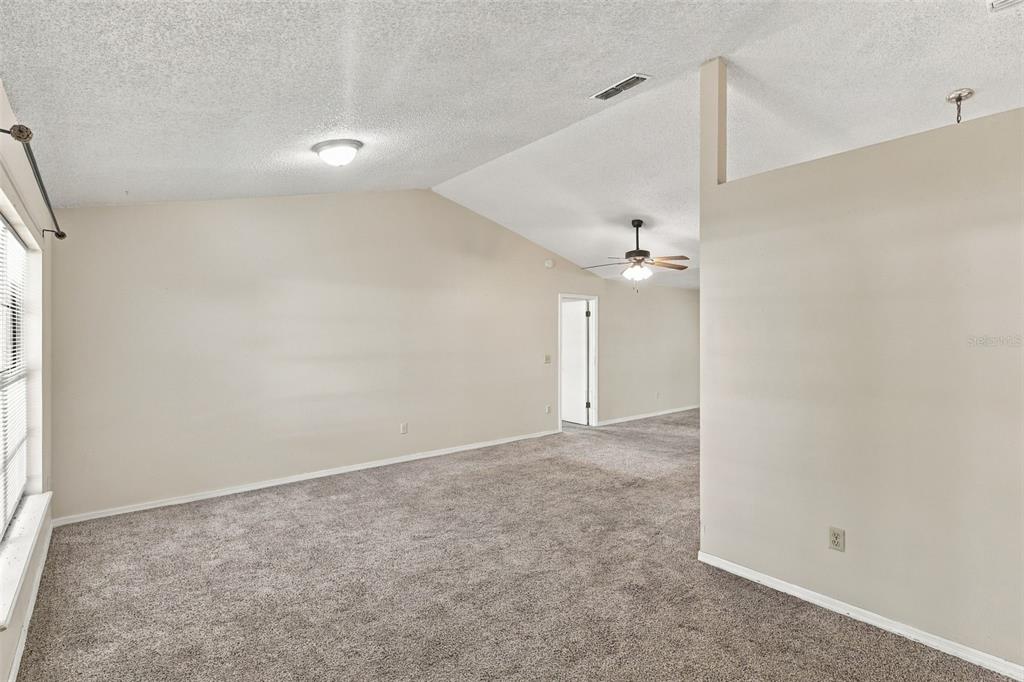 1249 HOWLAND BOULEVARD, DELTONA, FL — photo 4 of 30