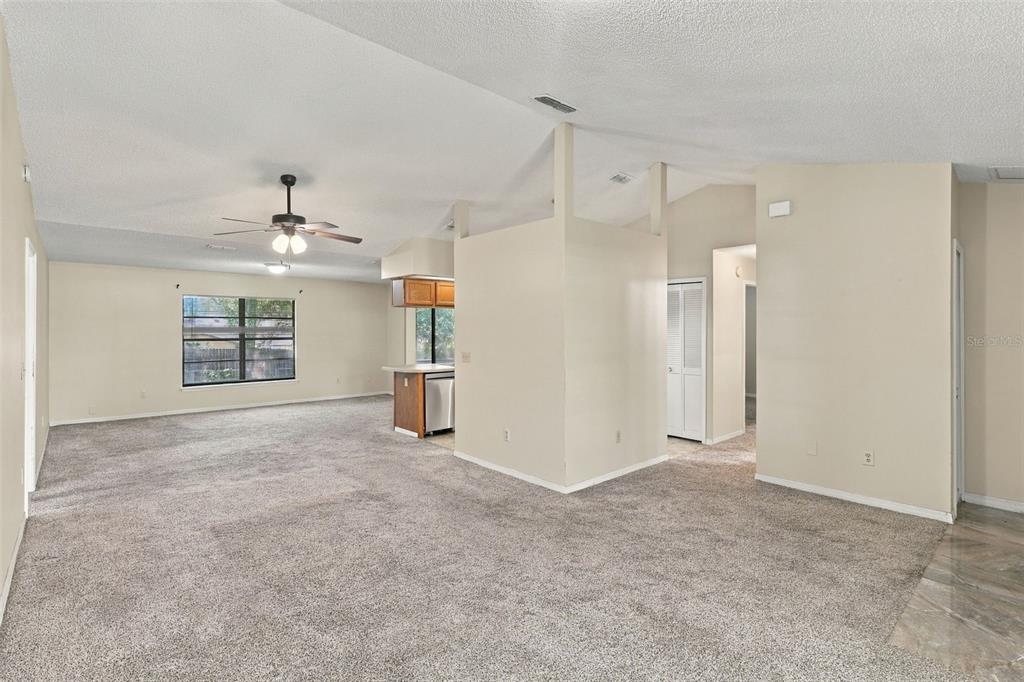 1249 HOWLAND BOULEVARD, DELTONA, FL — photo 5 of 30