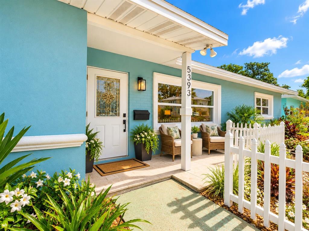 5393 16TH AVENUE N, ST PETERSBURG, FL — photo 3 of 41
