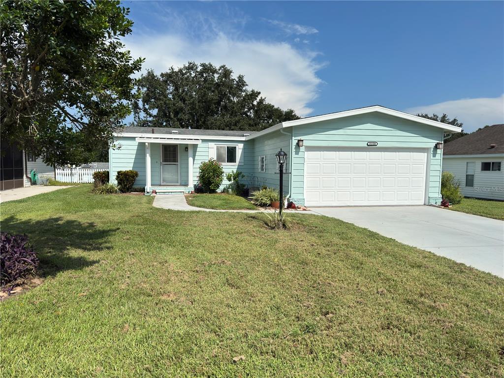 25100 PINE HILL