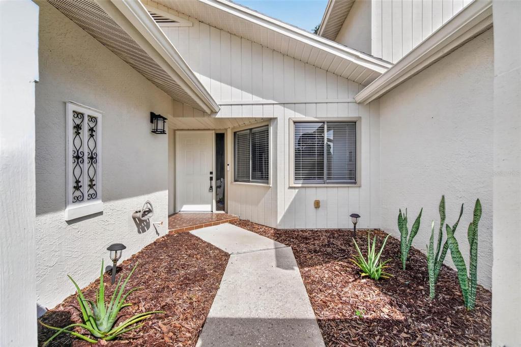 456 LAKEVIEW DRIVE UNIT 5, PALM HARBOR, FL — photo 2 of 22