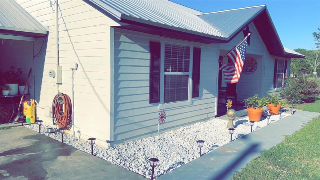 12713 SW 83RD TRAIL, LAKE BUTLER, FL — photo 3 of 17