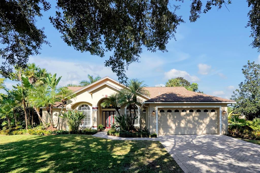 3504 SILVER THORN COURT