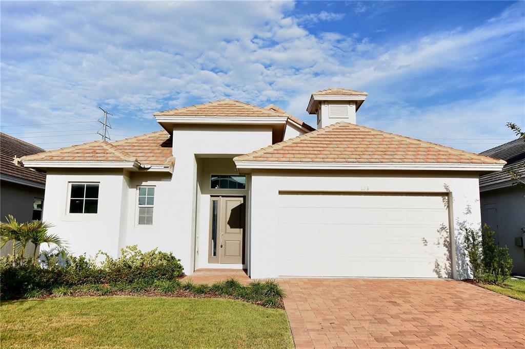 168 HAMPTON LOOP