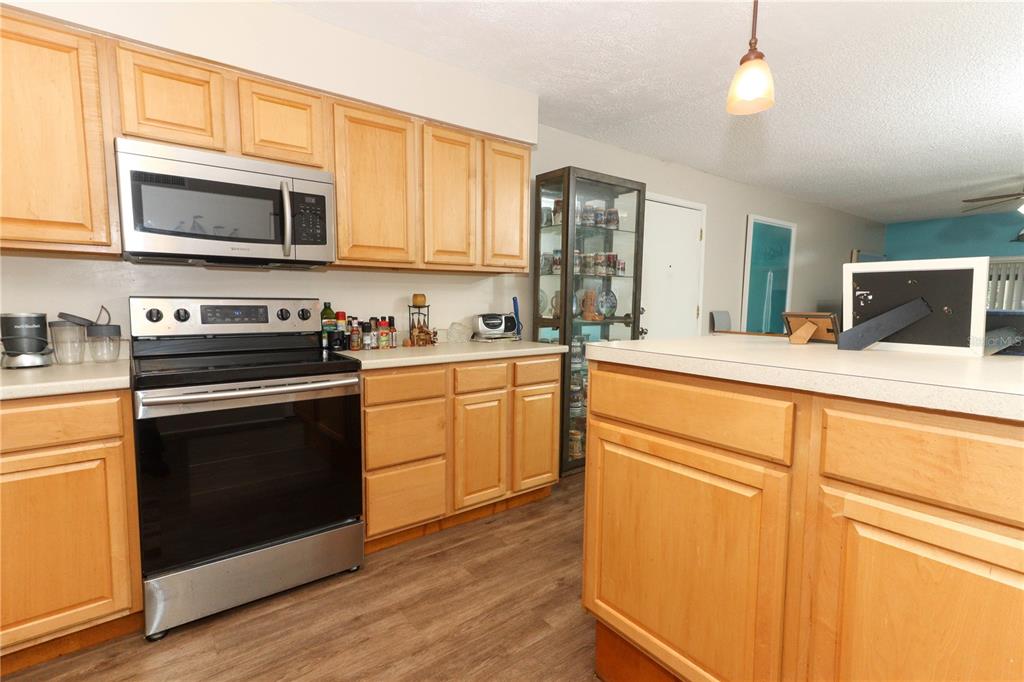 570 ORANGE DRIVE UNIT 51, ALTAMONTE SPRINGS, FL — photo 3 of 30