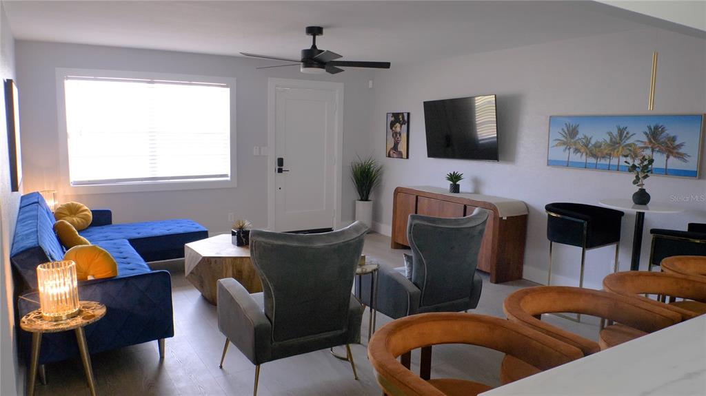 137 N HOLLYWOOD AVENUE UNIT 2, DAYTONA BEACH, FL — photo 3 of 30