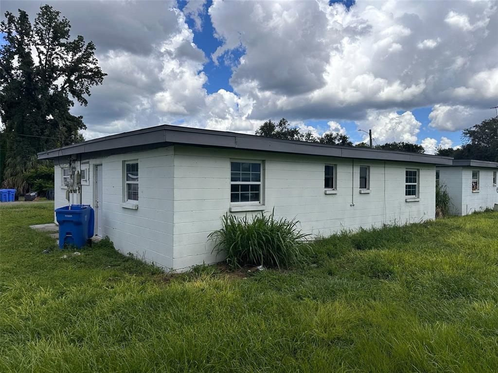919 E 122ND AVENUE, TAMPA, FL — photo 4 of 24