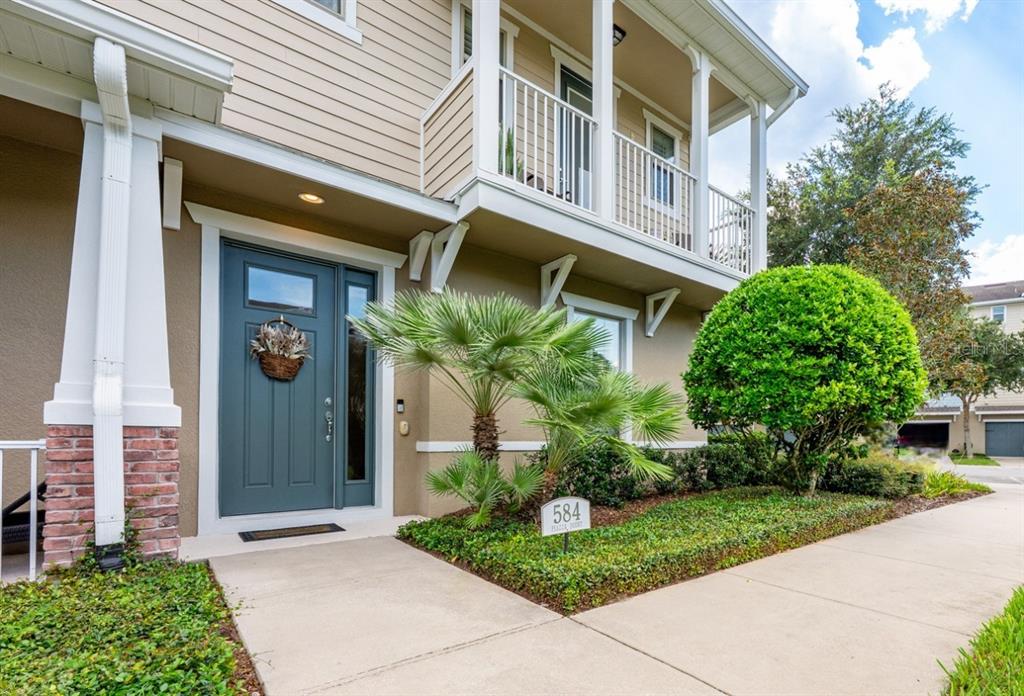 584 PIAZZA POINT